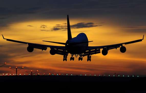 wallpaper-landing-plane-evening-boeing-747-boeing-sunset-desktop-296122.jpg