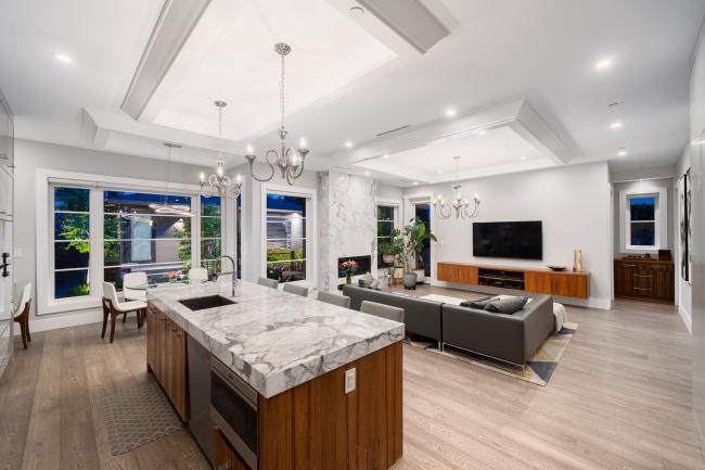 W 32nd Ave - 2820 - Peter Saito and Vivian Li - twilight - 21.jpg