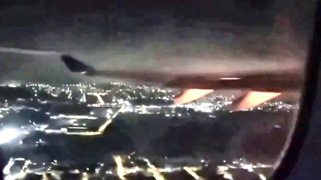 突发! 载286人客机起飞后发动机爆炸 视频曝光